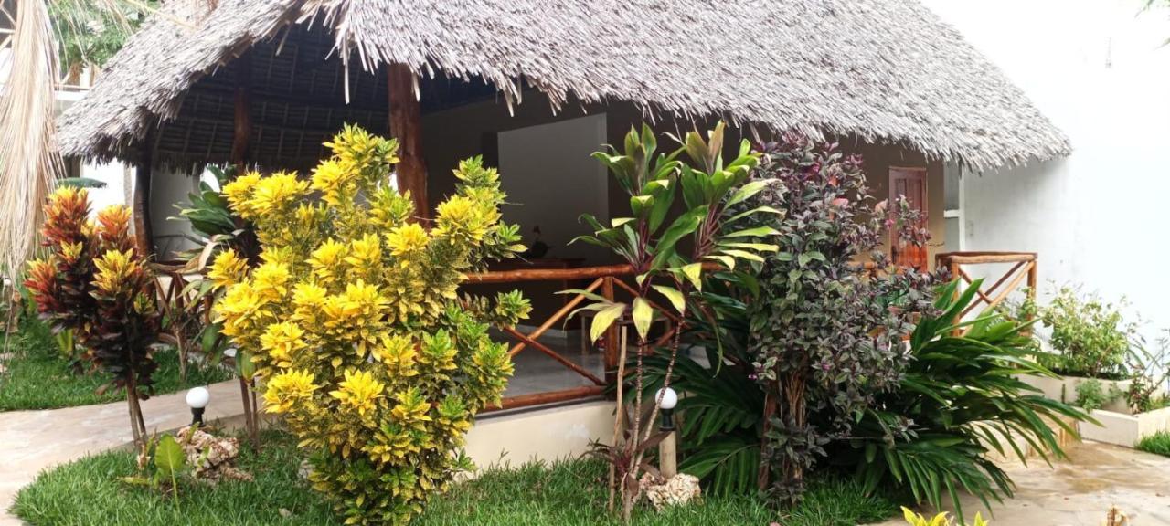 Hotel Tropical Zanzibar Nungwi Buitenkant foto